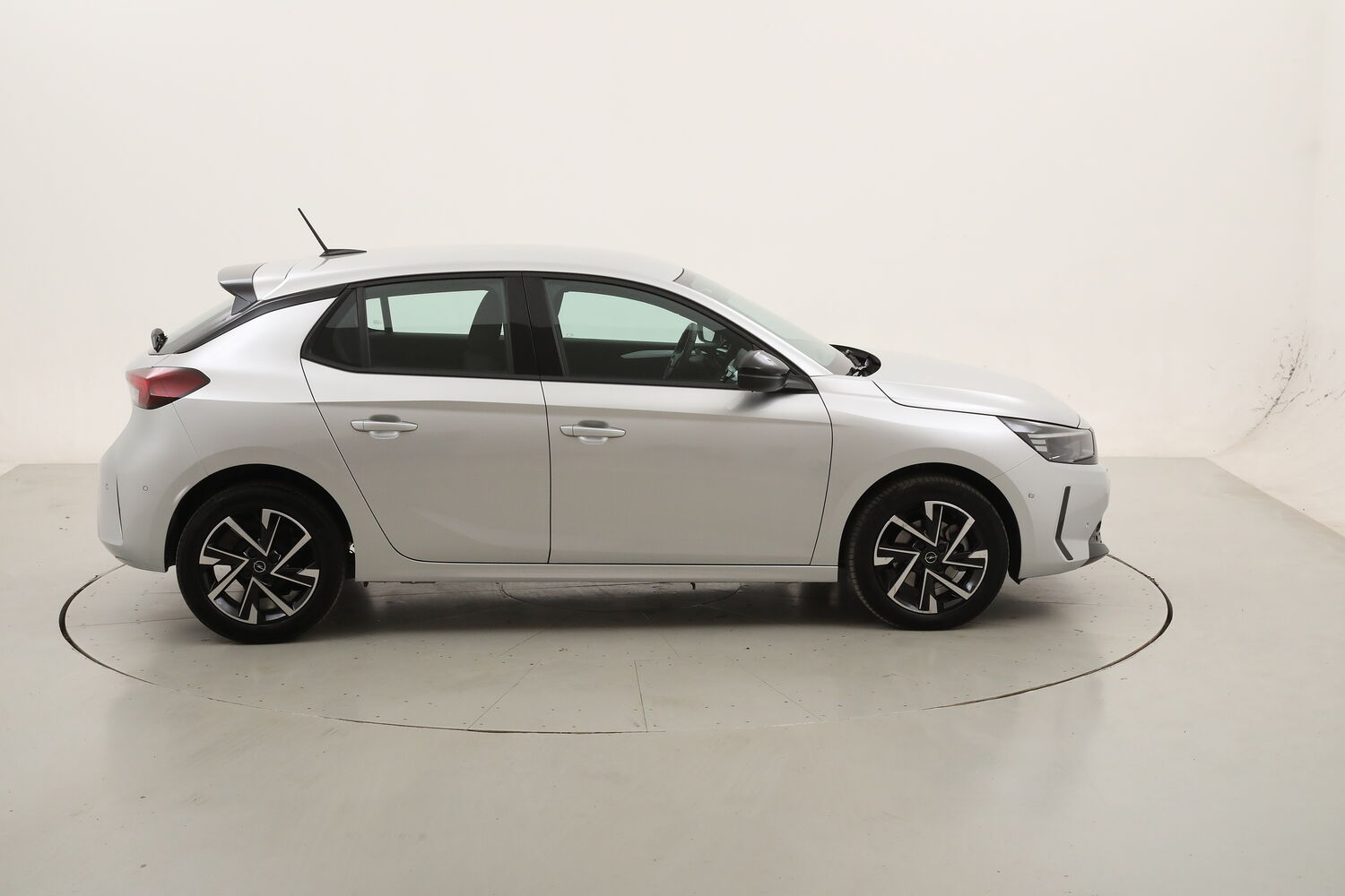 Opel Corsa GS usata del 2025 con 13.151 km