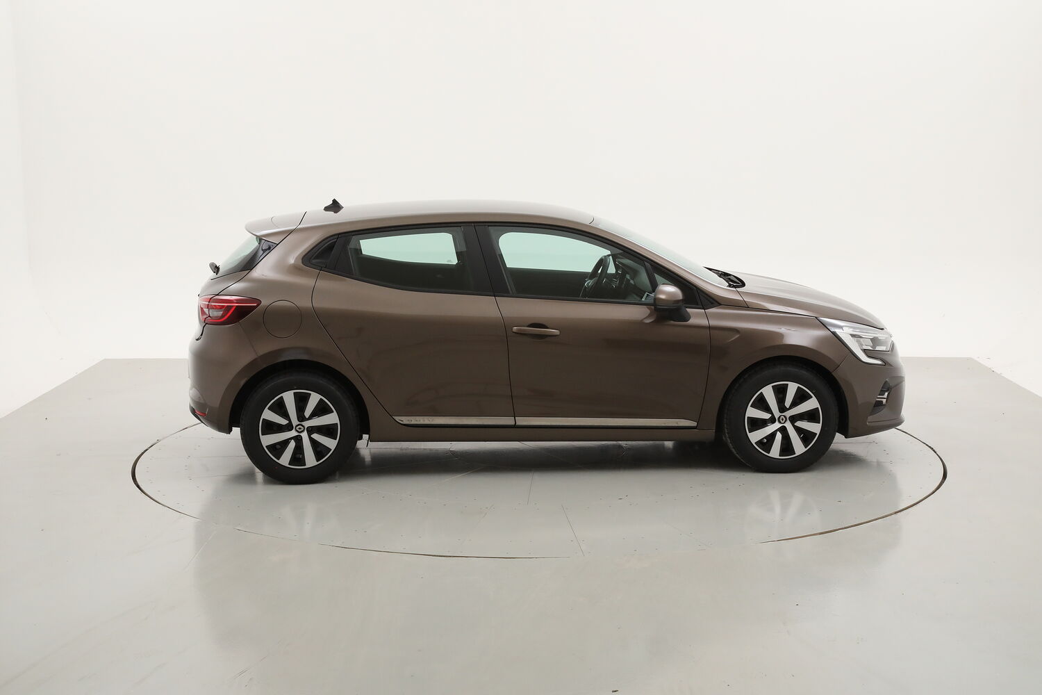 Renault Clio Zen usata del 2019 con 123.544 km