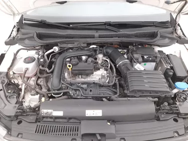 Volkswagen Polo Life DSG 1.0 Benzina 95CV Automatico Vano motore