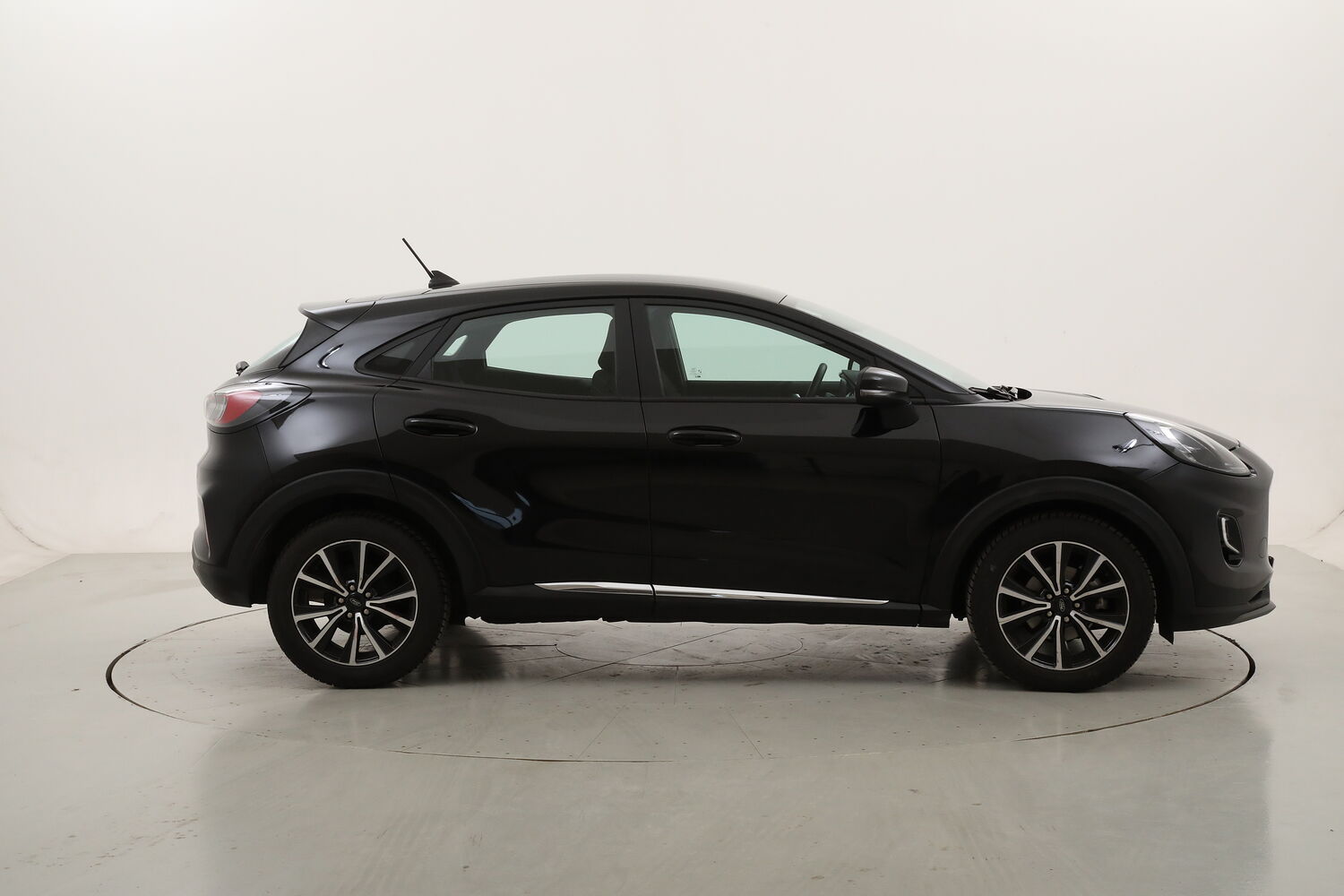 Ford Puma Titanium usata del 2021 con 110.789 km