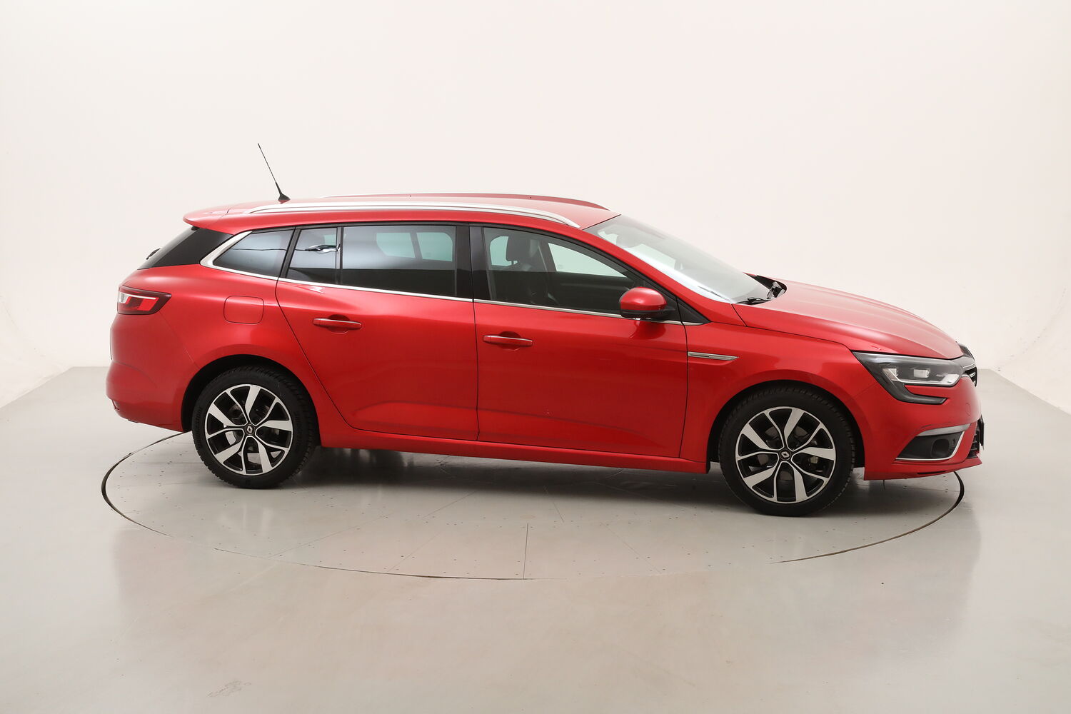 Renault Megane Sporter Intens usata del 2019 con 36.243 km