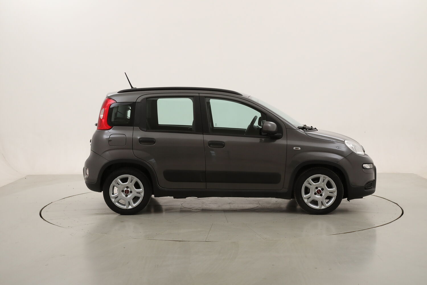 Fiat Panda Hybrid City Life usata del 2023 con 79.450 km