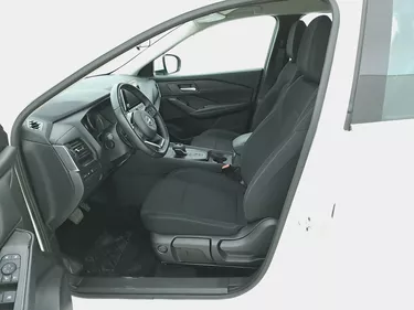 Nissan Qashqai Hybrid Business Xtronic 1.3 Mild Hybrid 158CV Automatico Sedili