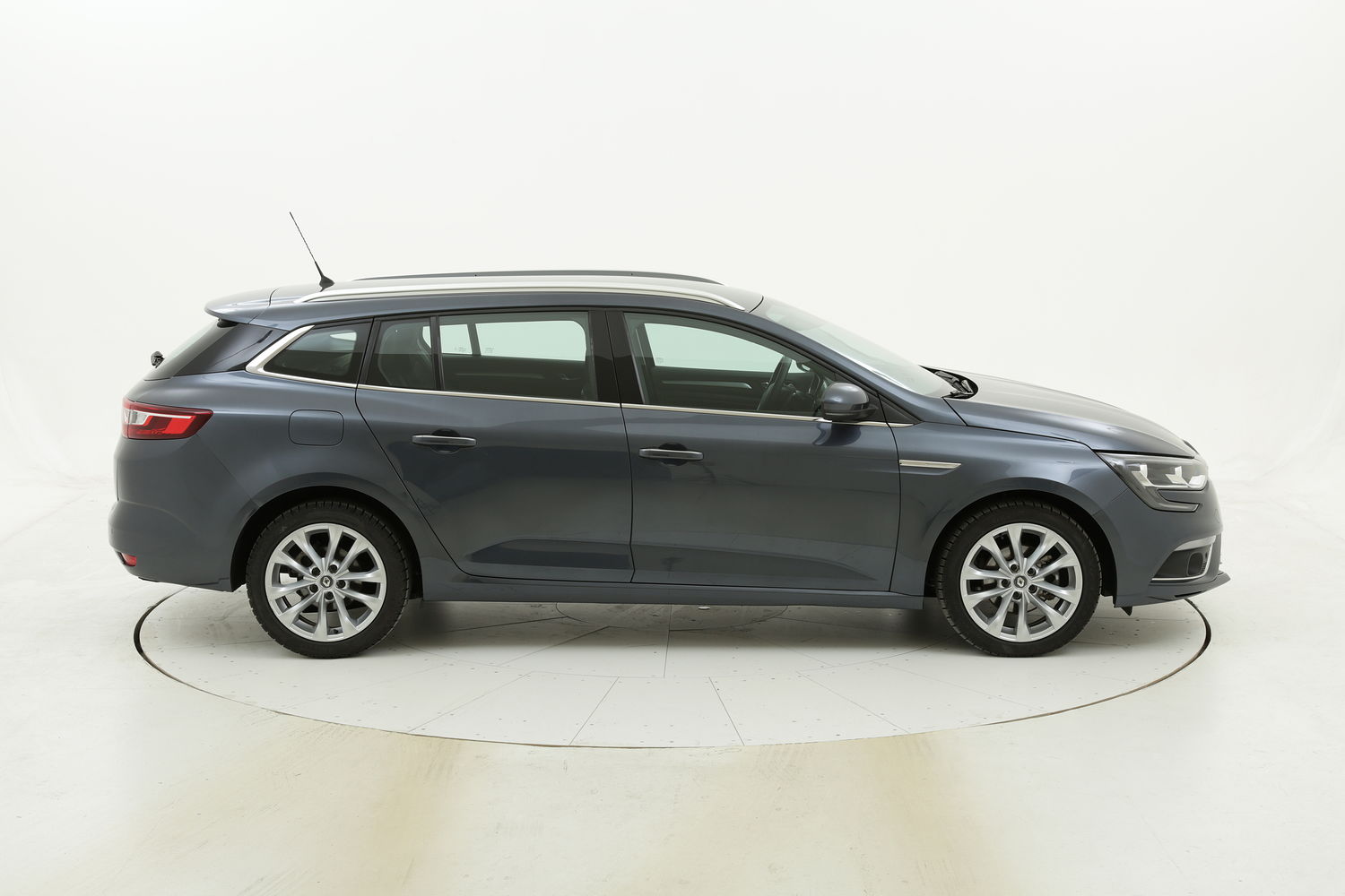 Renault Mégane usata del 2019 con 27.561 km