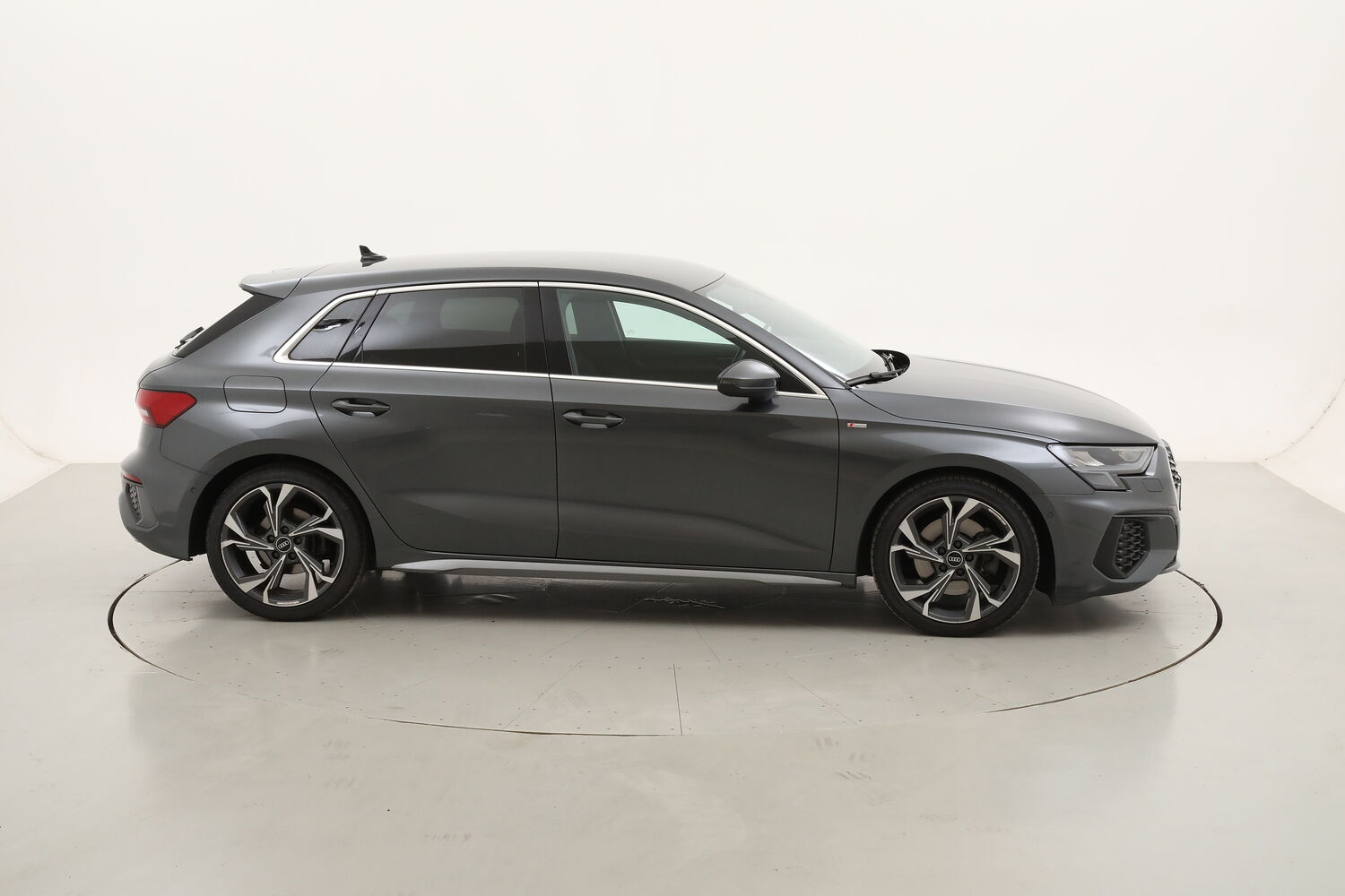 Audi A3 SPB S line edition S tronic usata del 2021 con 70.602 km
