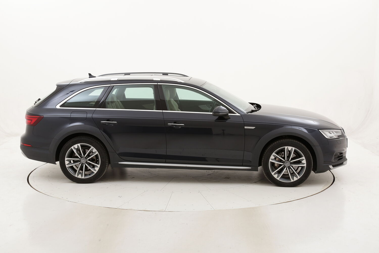 Audi A4 allroad Business Edition S tronic usata del 2018 con 88.229 km