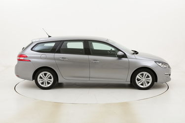 Peugeot 308 SW Business usata del 2016 con 131.328 km