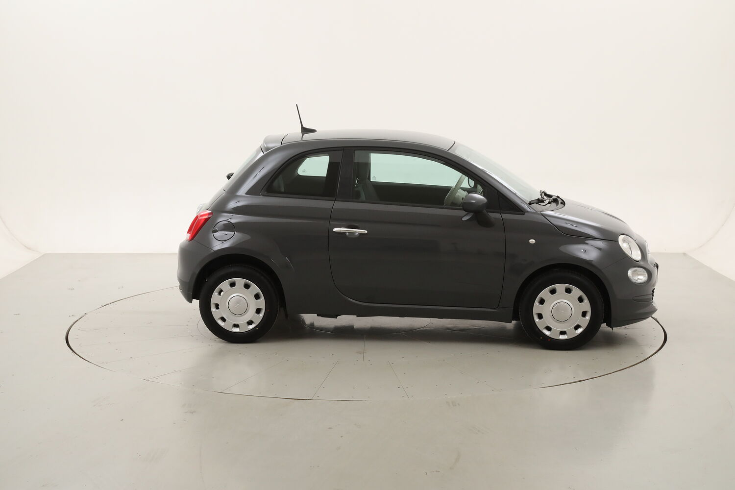 Fiat 500 Hybrid Pop usata del 2020 con 69.588 km