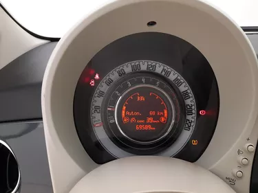 Fiat 500 Hybrid Pop 1.0 Mild Hybrid 70CV Manuale Interni