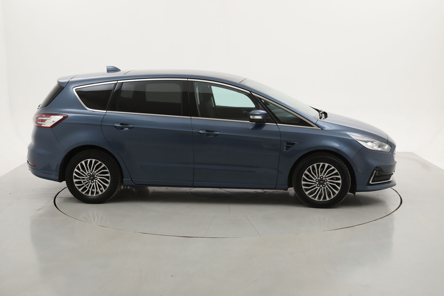 Ford S-Max Titanium Business usata del 2020 con 114.474 km