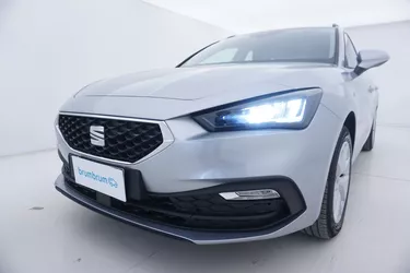 Seat Leon ST Style 2.0 Diesel 116CV Manuale Visione frontale