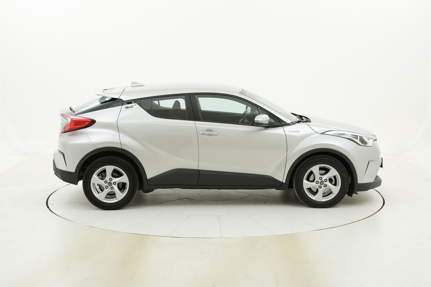 Toyota C-HR usata del 2017 con 38.357 km