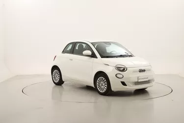 Fiat 500 23,8 kWh Elettrico 95CV Automatico Fiat 500 23,8 kWh Elettrico 95CV Automatico