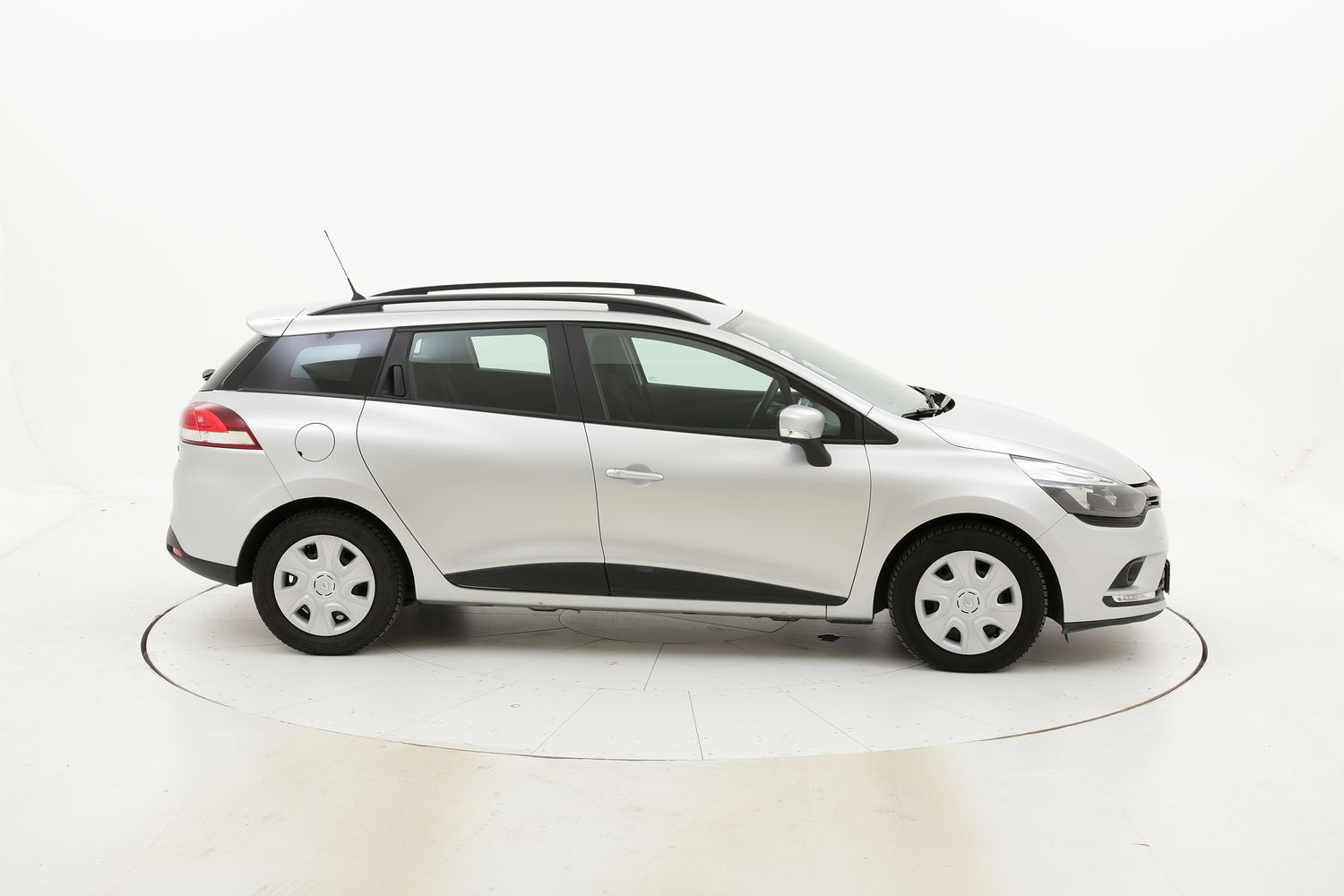 Renault Clio usata del 2016 con 57.684 km