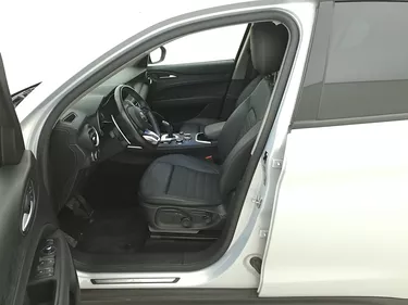 Alfa Romeo Stelvio Executive Q4 AT8 2.1 Diesel 190CV Automatico Sedili