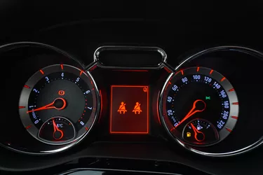 Opel Adam Air Easytronic 1.4 Benzina 87CV Automatico Interni