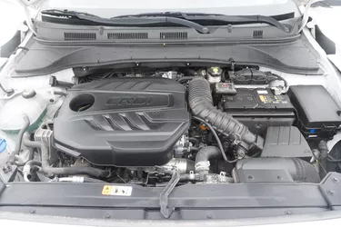 Hyundai Kona Comfort 1.6 Diesel 116CV Manuale Vano motore