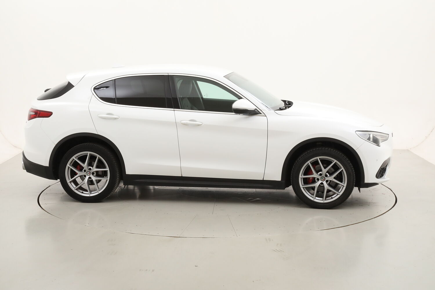 Alfa Romeo Stelvio Executive AT8 Q4 usata del 2019 con 82.535 km