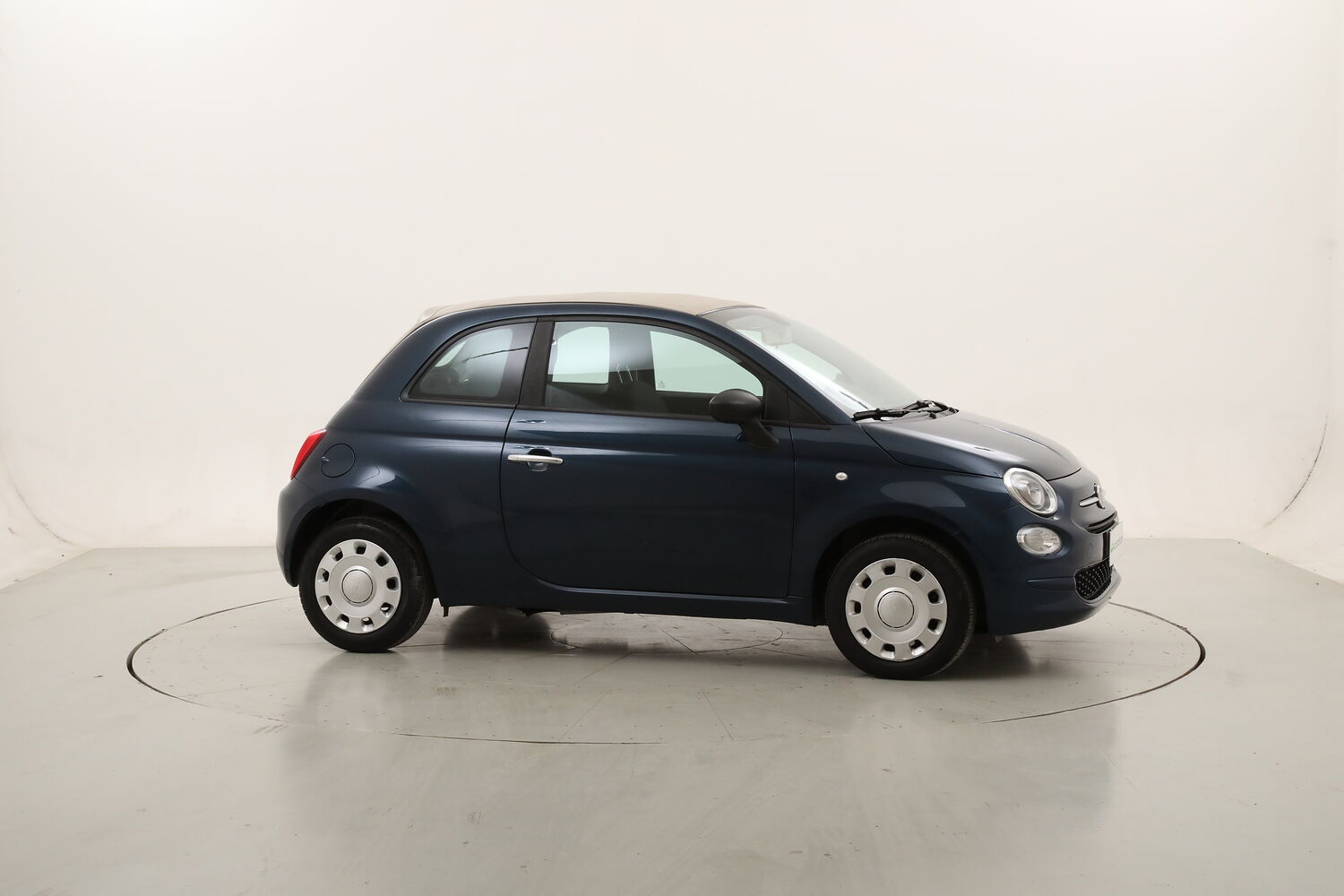 Fiat 500 Hybrid Cabrio usata del 2024 con 39.225 km