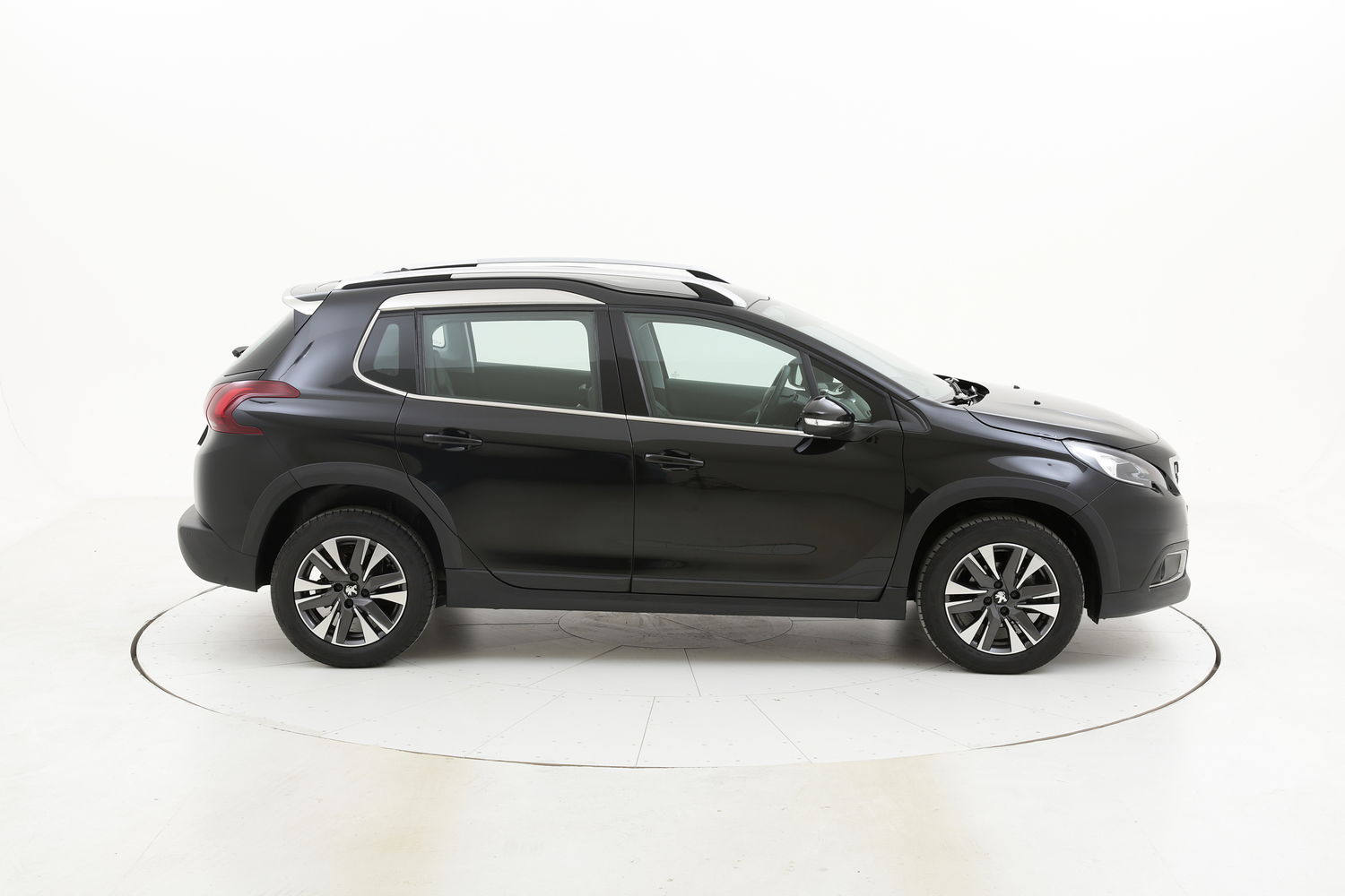Peugeot 2008 usata del 2019 con 18.401 km