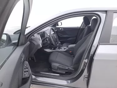 BMW Serie 1 118i Business Advantage 1.5 Benzina 140CV Manuale Sedili