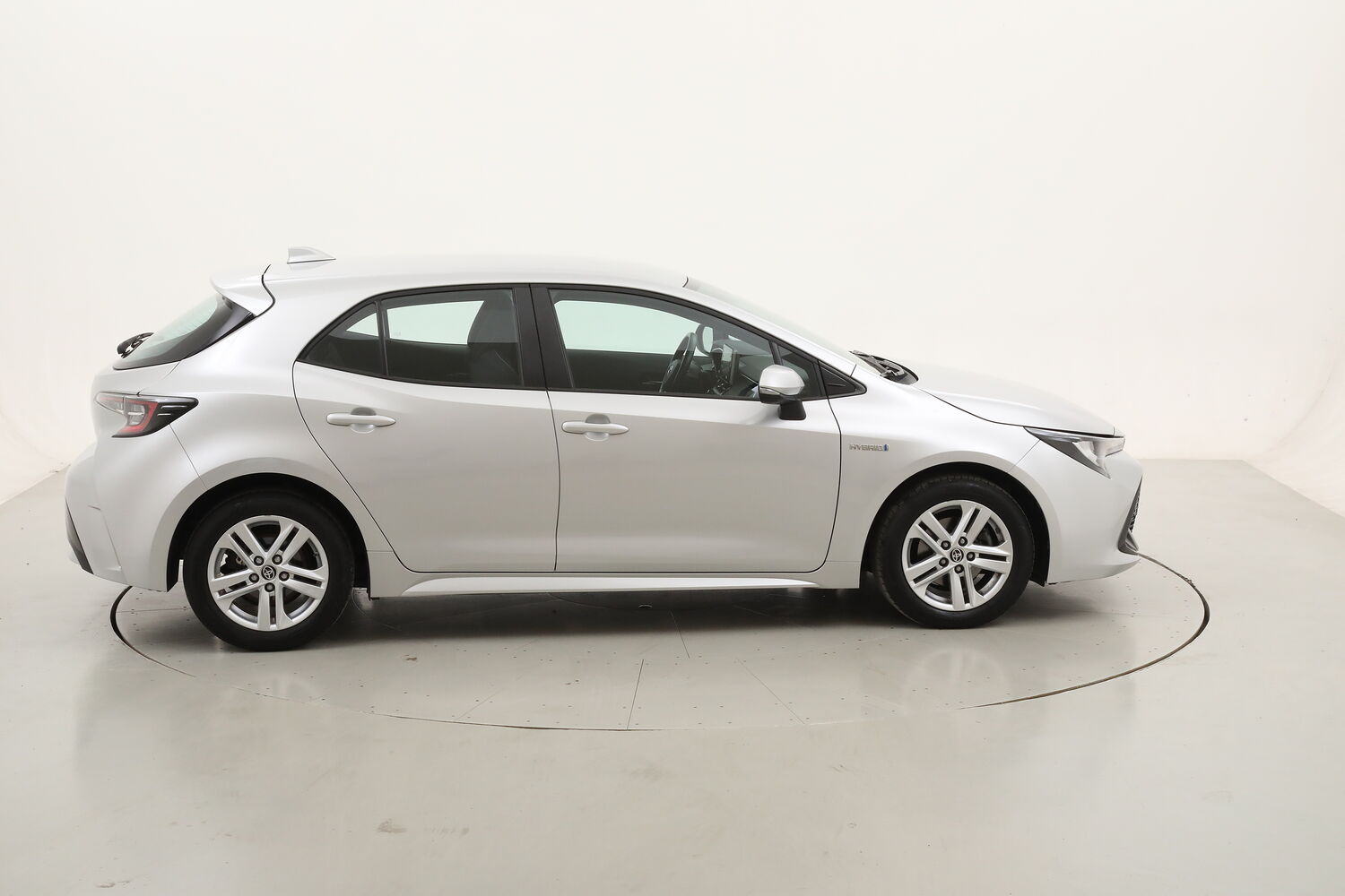 Toyota Corolla Hybrid Business usata del 2022 con 106.192 km