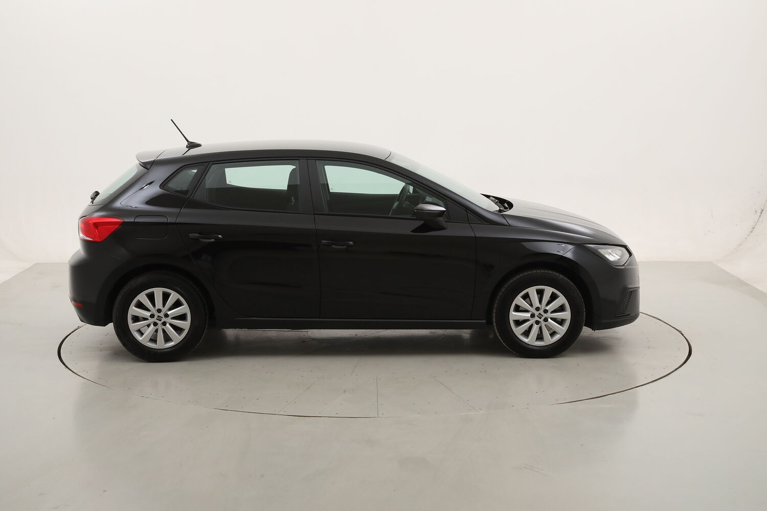 Seat Ibiza Style DSG usata del 2025 con 30.255 km