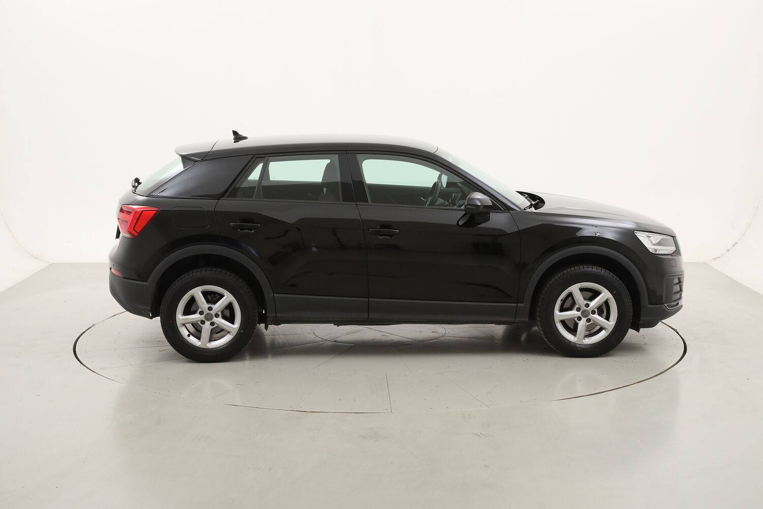 Audi Q2 Business S tronic usata del 2020 con 117.788 km