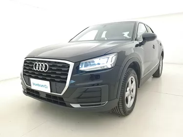 Audi Q2 Business S tronic 1.6 Diesel 116CV Automatico Visione frontale