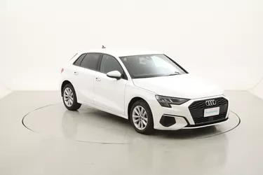 Audi A3 30 S tronic 1.0 Mild Hybrid 110CV Automatico Audi A3 30 S tronic 1.0 Mild Hybrid 110CV Automatico