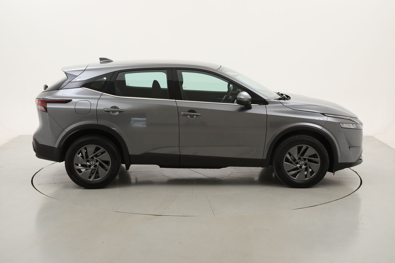 Nissan Qashqai Hybrid Business Xtronic usata del 2022 con 54.107 km