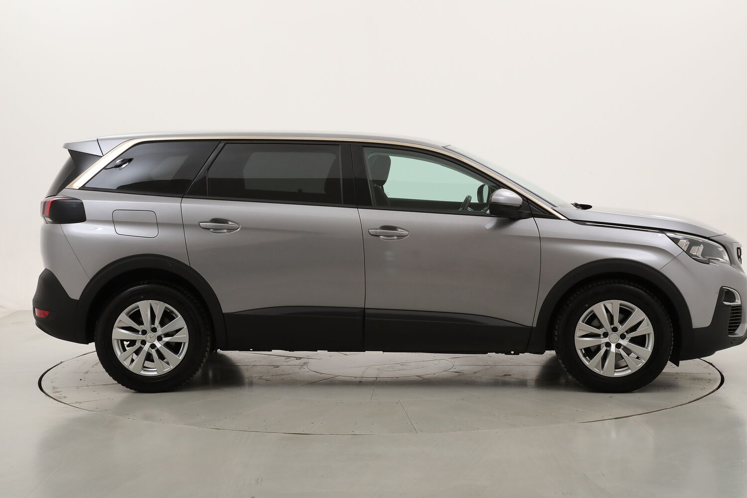 Peugeot 5008 Business usata del 2020 con 84.279 km