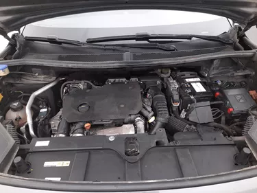 DS DS 7 Crossback Performance Line+  1.5 Diesel 131CV Automatico Vano motore