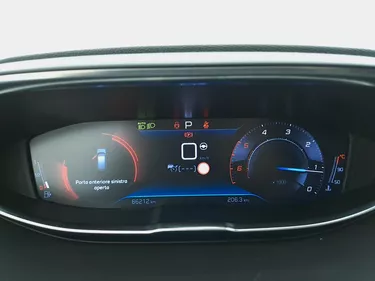 Peugeot 3008 Allure Pack EAT8 1.5 Diesel 131CV Automatico Interni