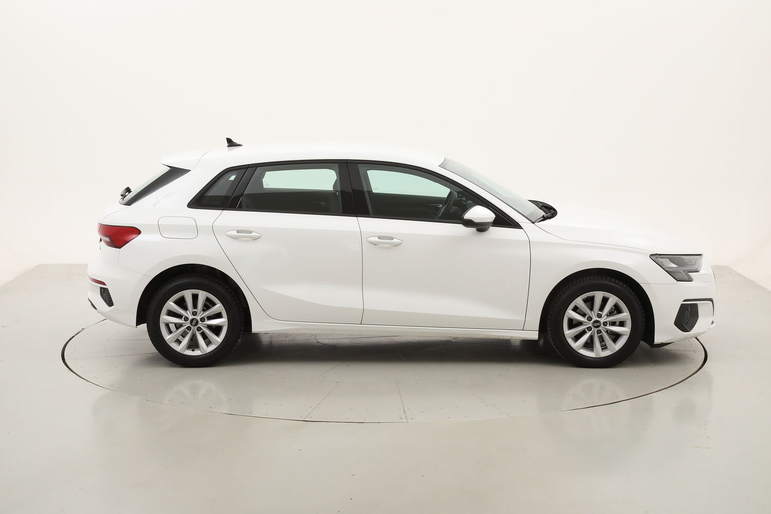 Audi A3 Business S tronic usata del 2022 con 72.506 km