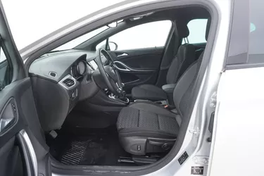 Opel Astra Business Elegance 1.2 Benzina 131CV Manuale Sedili