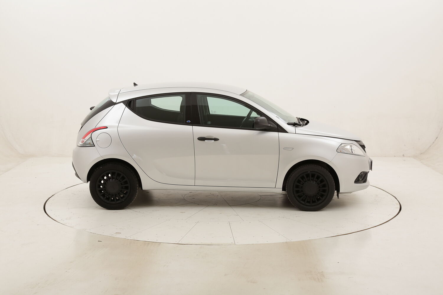 Lancia Ypsilon Ecochic Elefantino Blu GPL usata del 2018 con 22.852 km