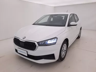 Skoda Fabia Ambition 1.0 Benzina 80CV Manuale Visione frontale
