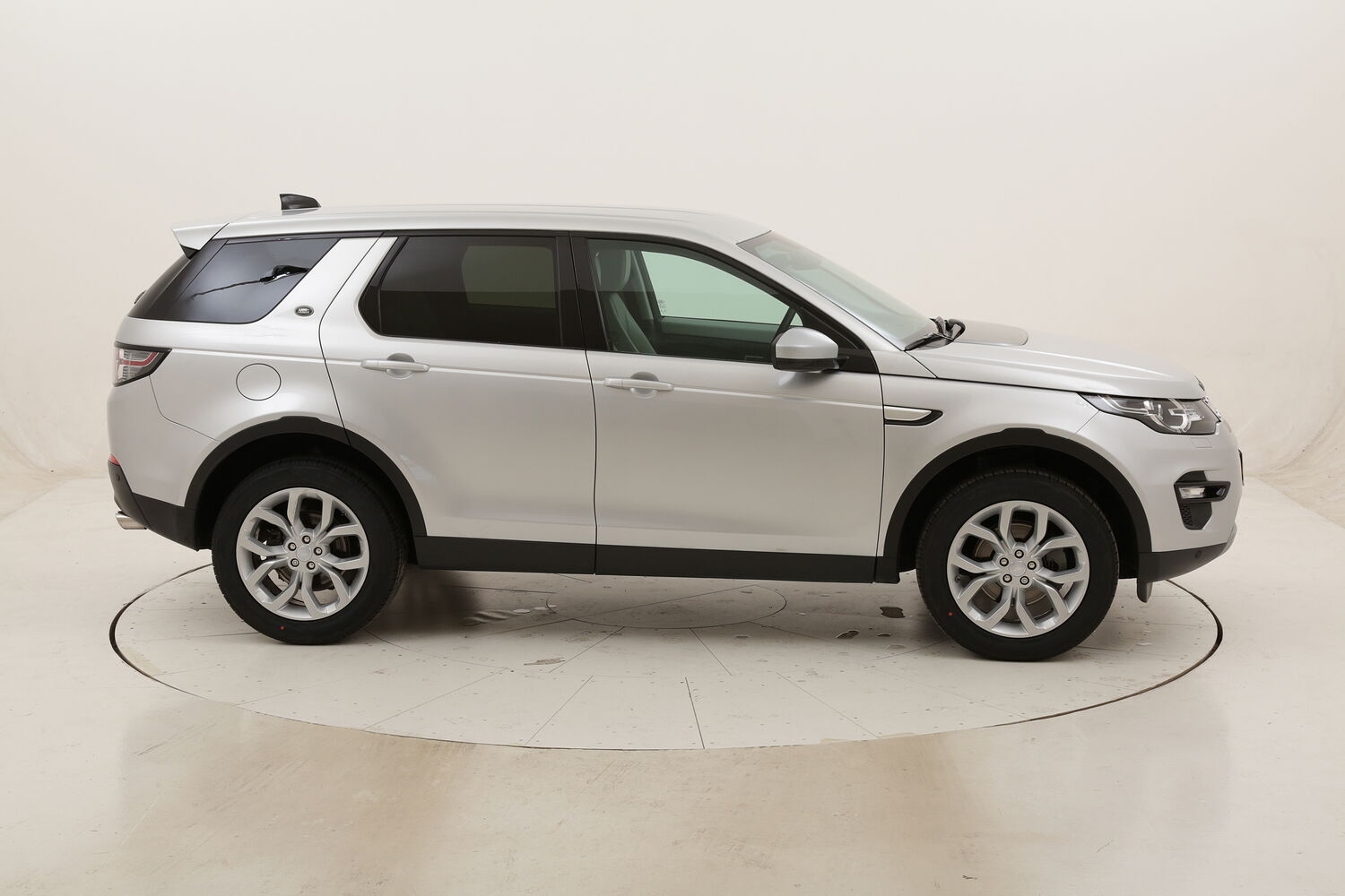 Land Rover Discovery Sport HSE usata del 2016 con 74.205 km