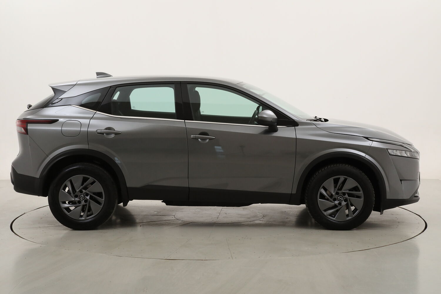 Nissan Qashqai MHEV Business Xtronic usata del 2024 con 65.188 km