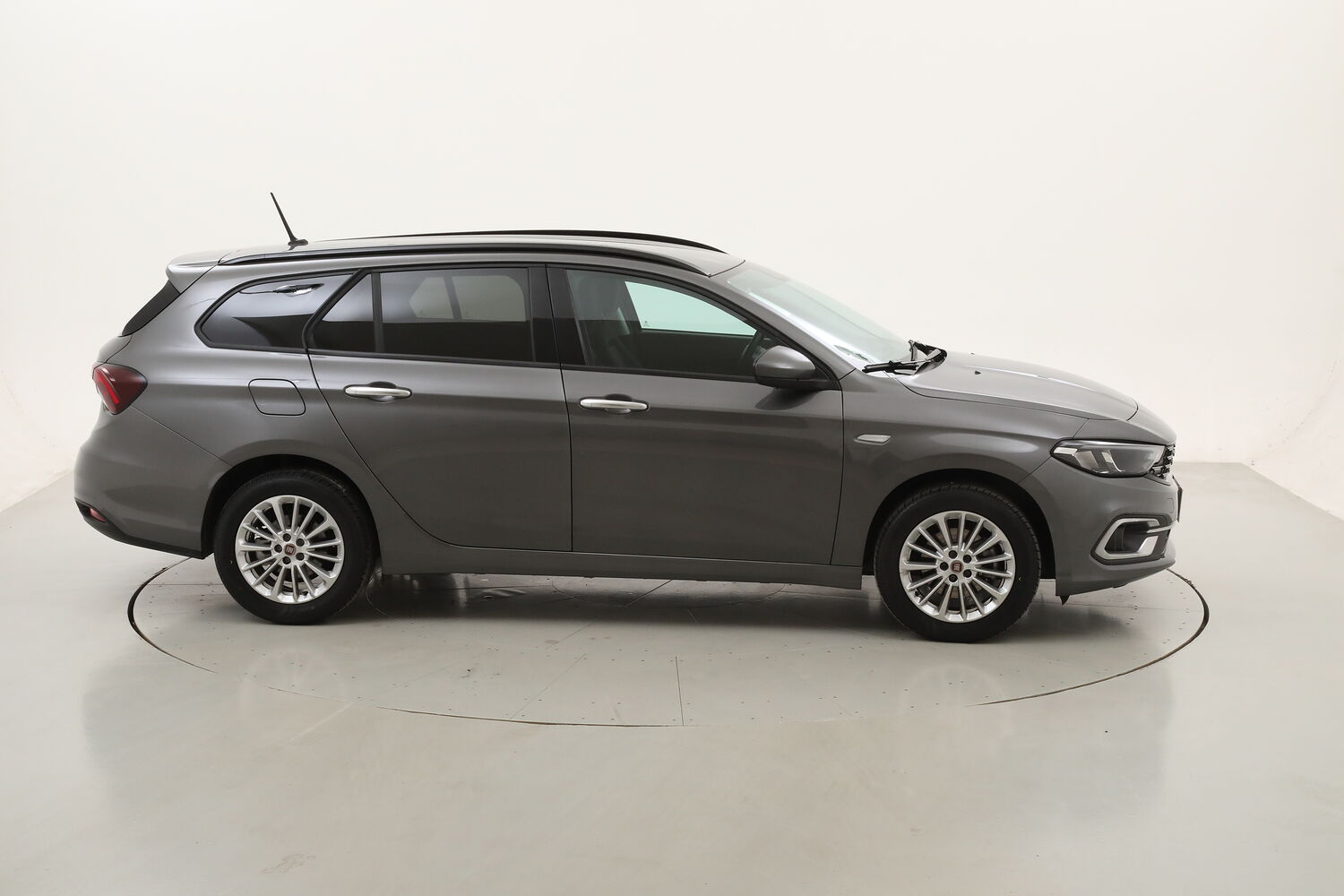 Fiat Tipo SW Business usata del 2022 con 68.661 km