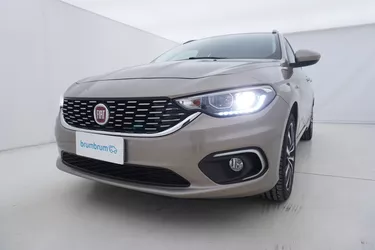 Fiat Tipo SW Lounge 1.3 Diesel 95CV Manuale Visione frontale