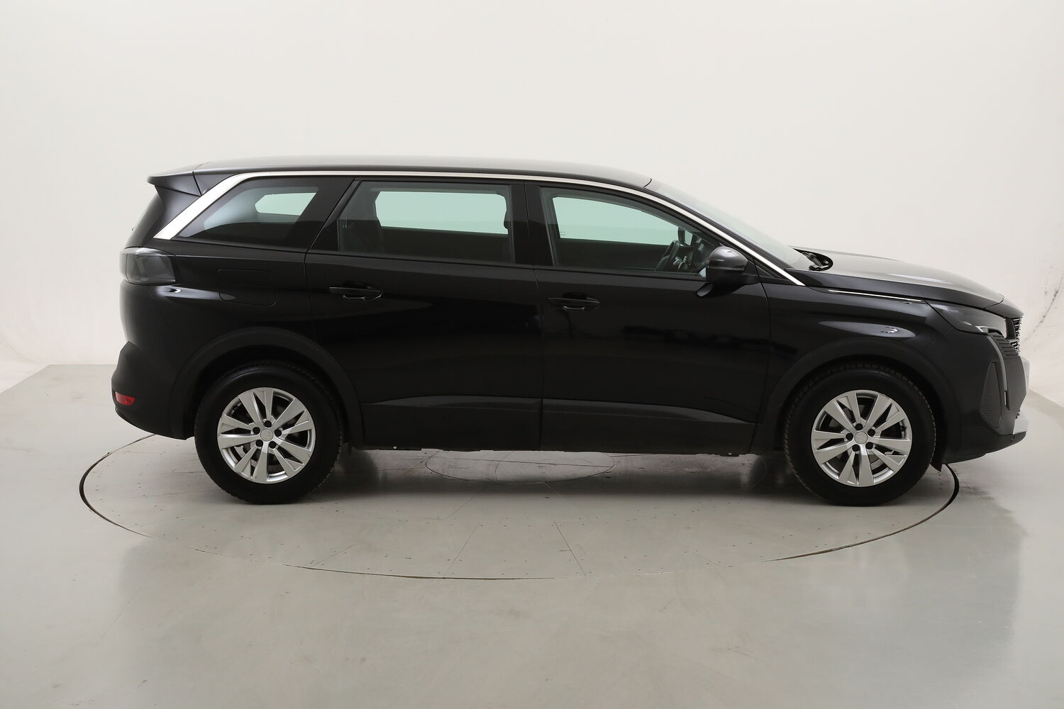 Peugeot 5008 Active Business EAT8 - 7 posti usata del 2021 con 110.436 km