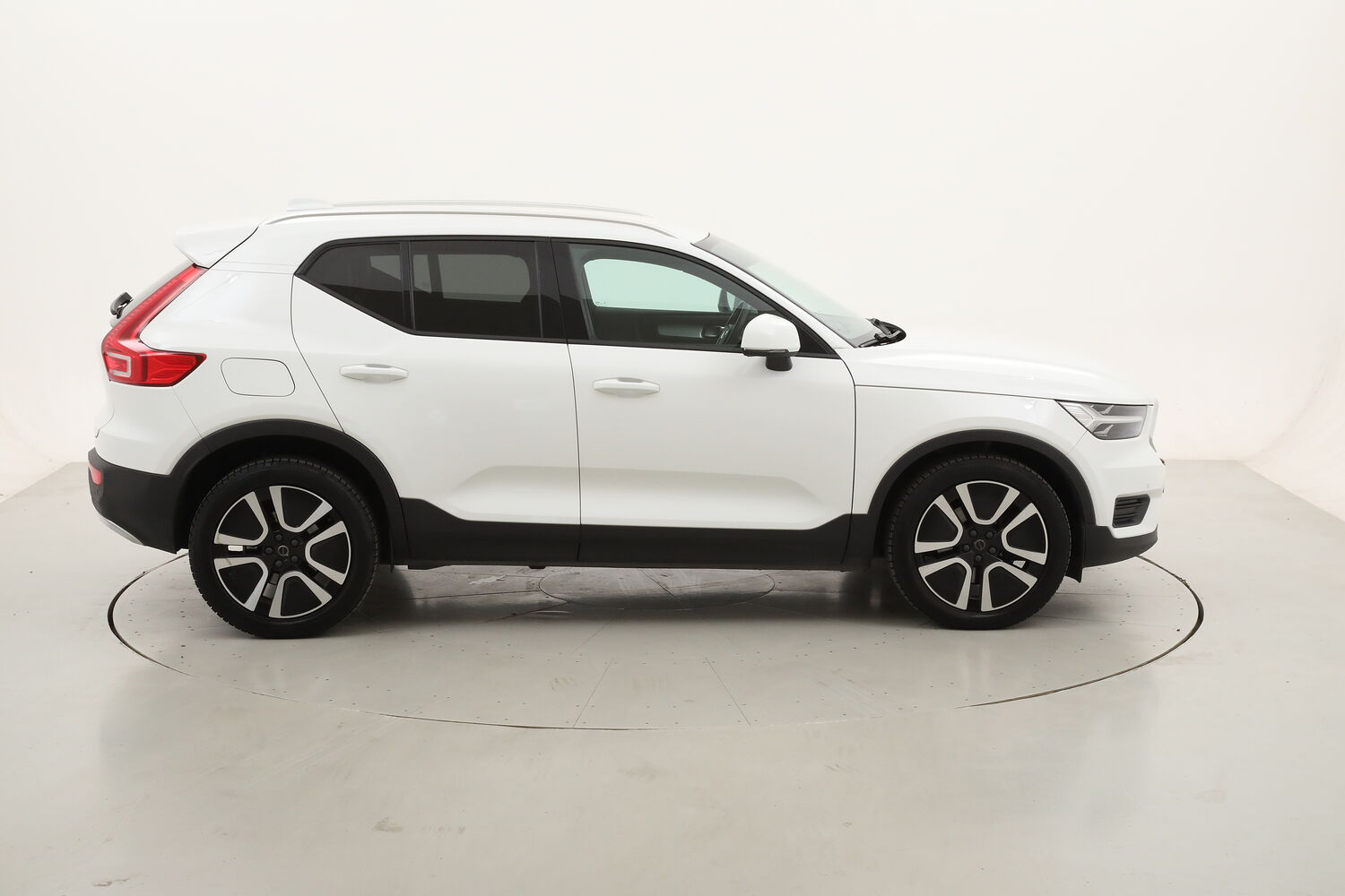Volvo XC40 D3 Business Plus Geartronic AWD usata del 2019 con 99.137 km