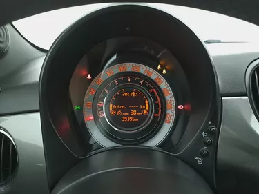 Fiat 500 Hybrid Cult 1.0 Mild Hybrid 70CV Manuale Interni