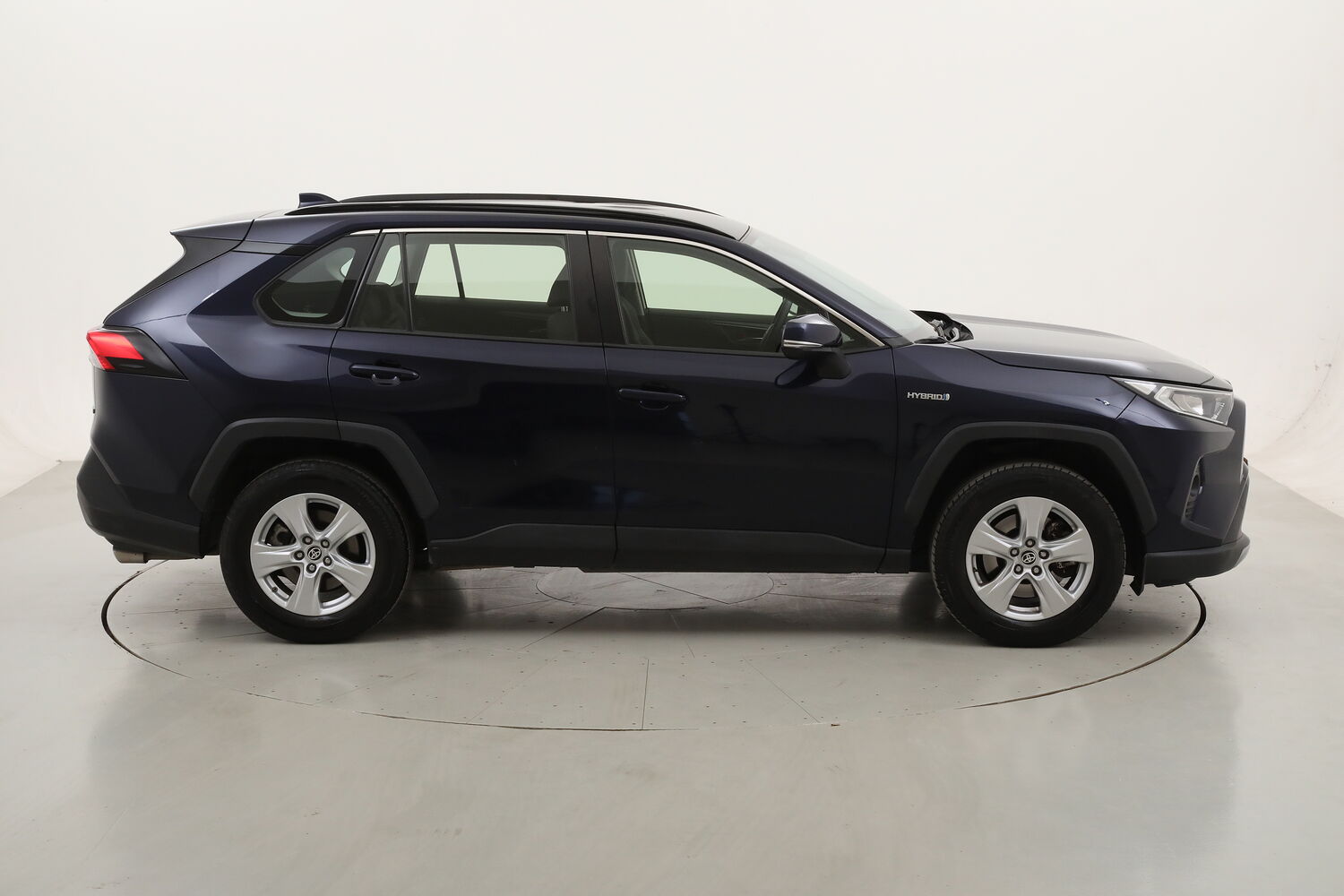 Toyota RAV4 Hybrid Business usata del 2021 con 66.215 km