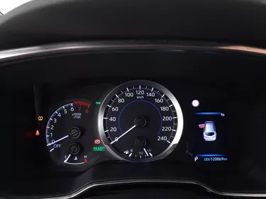 Toyota Corolla TS Hybrid Business 2.0 Full Hybrid 184CV Automatico Interni