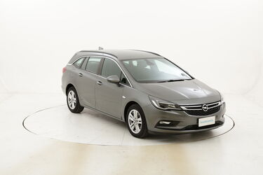 Opel Astra ST Business usata del 2017 con 64.530 km