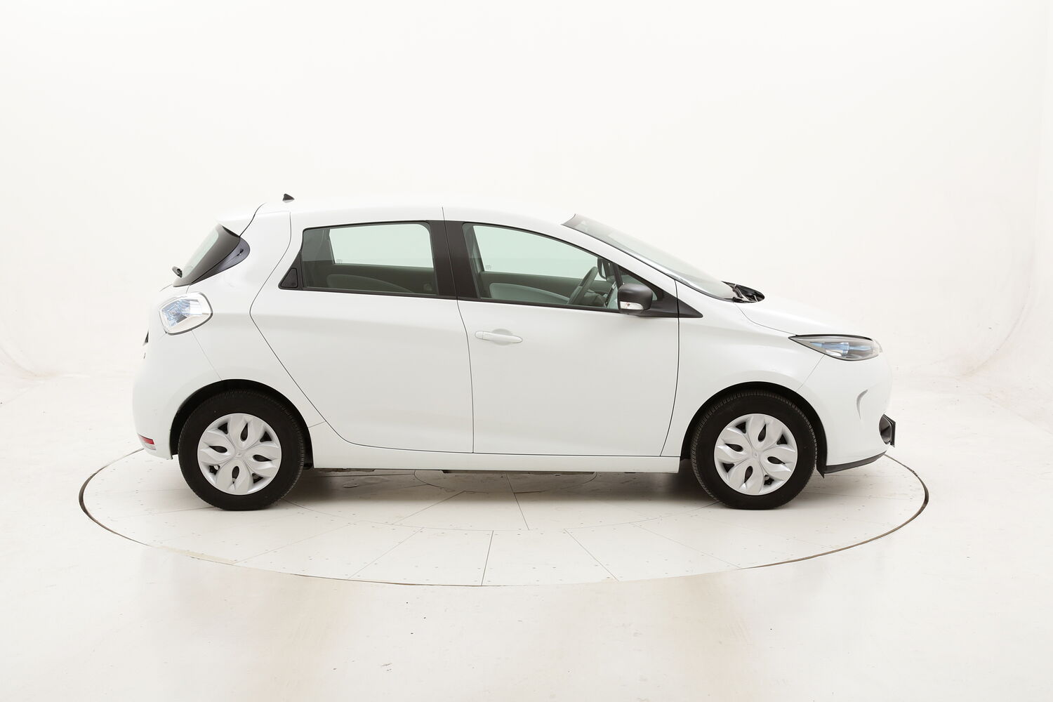 Renault ZOE Life R90 usata del 2019 con 18.835 km