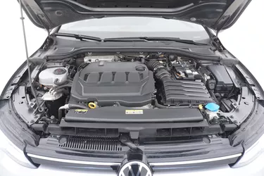 Volkswagen Golf Variant Variant Life DSG 2.0 Diesel 150CV Automatico Vano motore